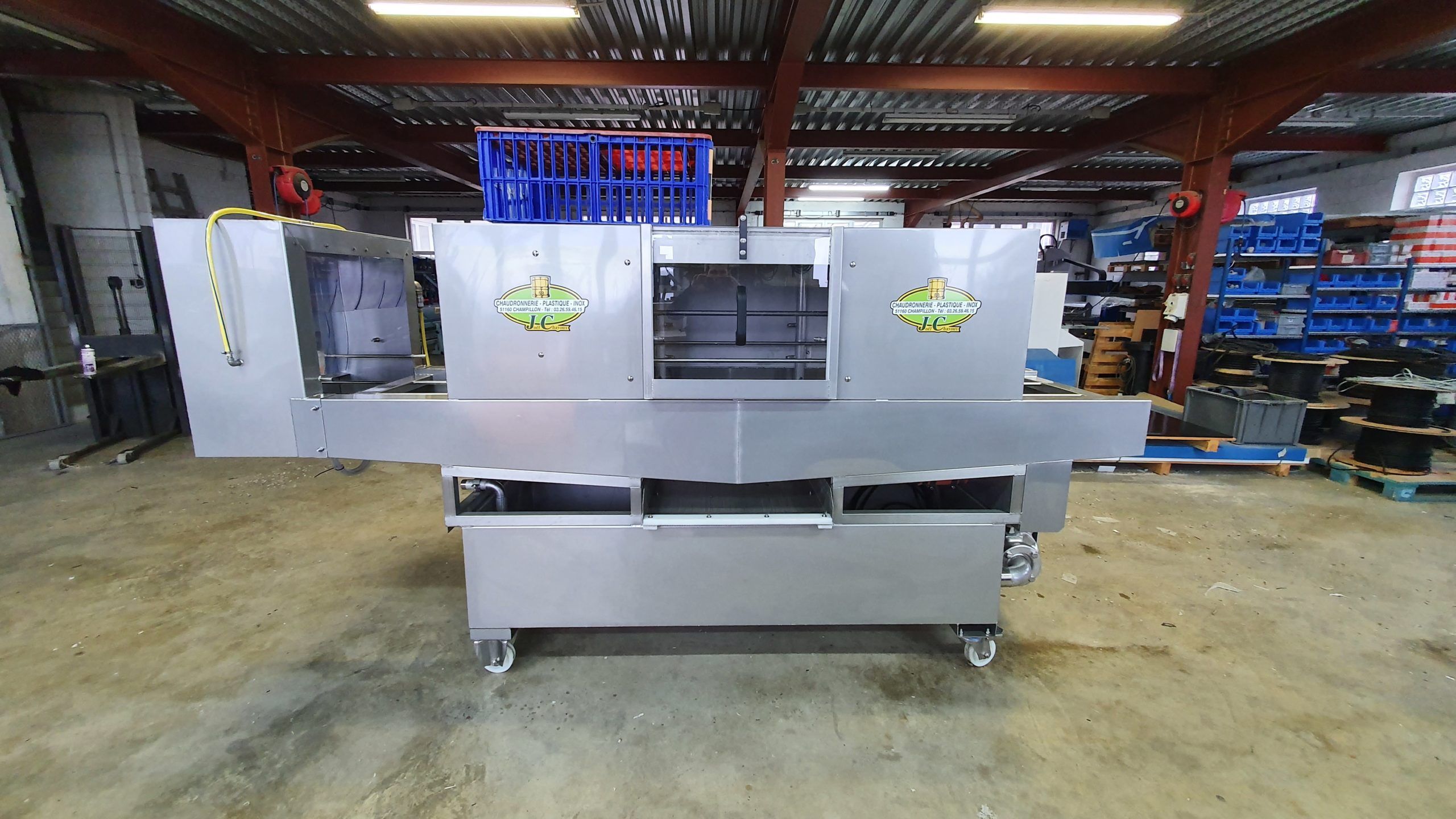 Lcjc ou Lcpi - Laveuses industrielles alimentaires - SAS Chayoux - 1100 kg - lavage et désinfection des caisses à canard et volaille_2
