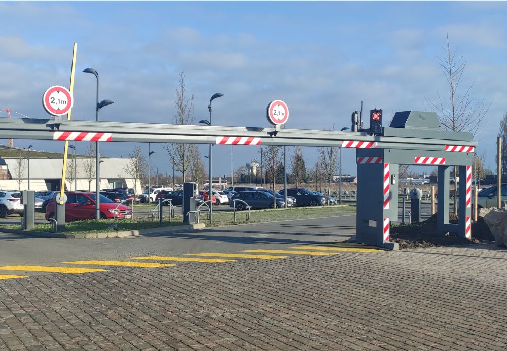 Solution de contrôle d'accès pour sites logistiques et espaces publics