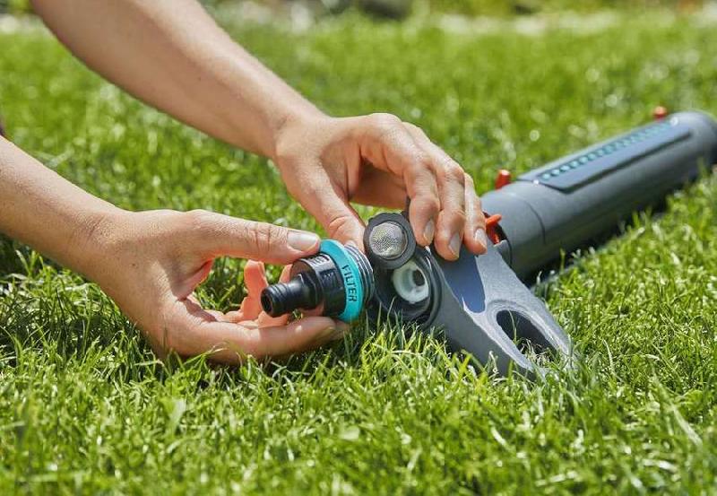 Arroseur oscillant AquaZoom S - Arrosage de 9 à 150 m² - Portée de 3 à 15 m - Largeur de 3 à 10 m_2