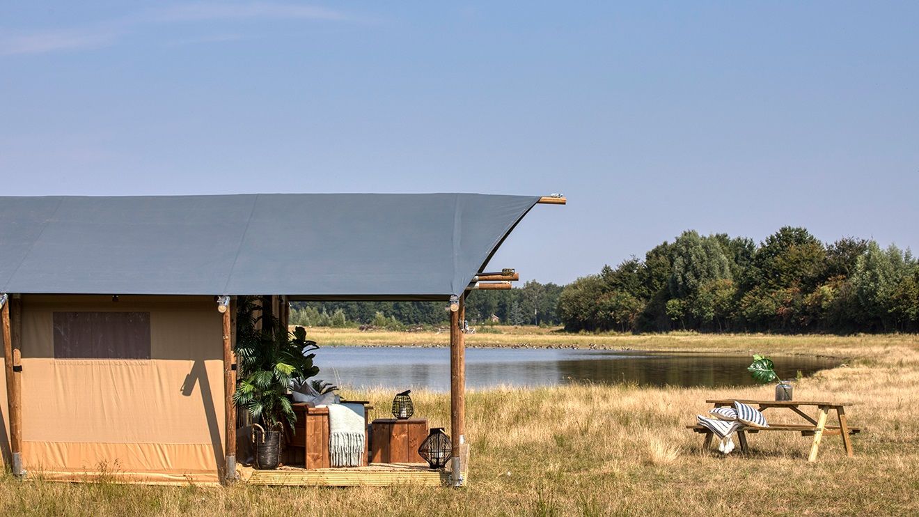 Comète - tente glamping - yala - surface totale : 321,2 ft²_2