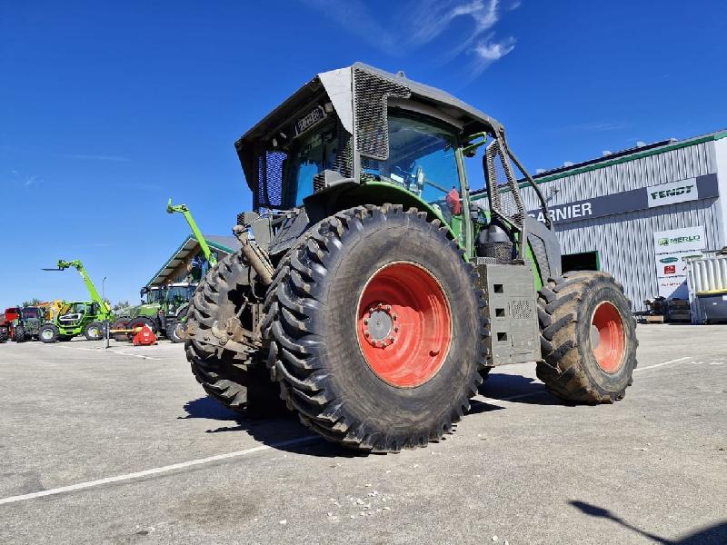 Fendt 824 S4 Profi - Poste inversé - Tracteur forestier haute performance 240 CV_2