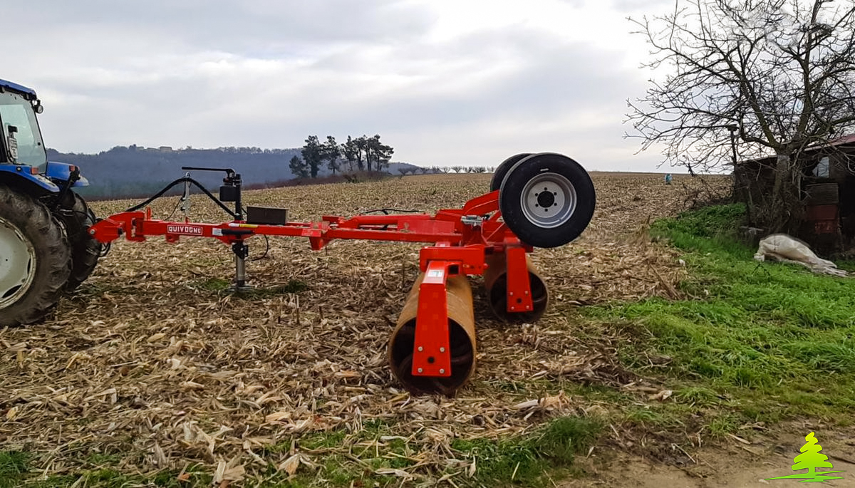 Rouleau quivogne 6 mètres repliable hydraulique_2