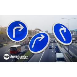 Panneau d'obligation B21C1 - Direction obligatoire à droite à la prochaine intersection - WP Signalisation_2