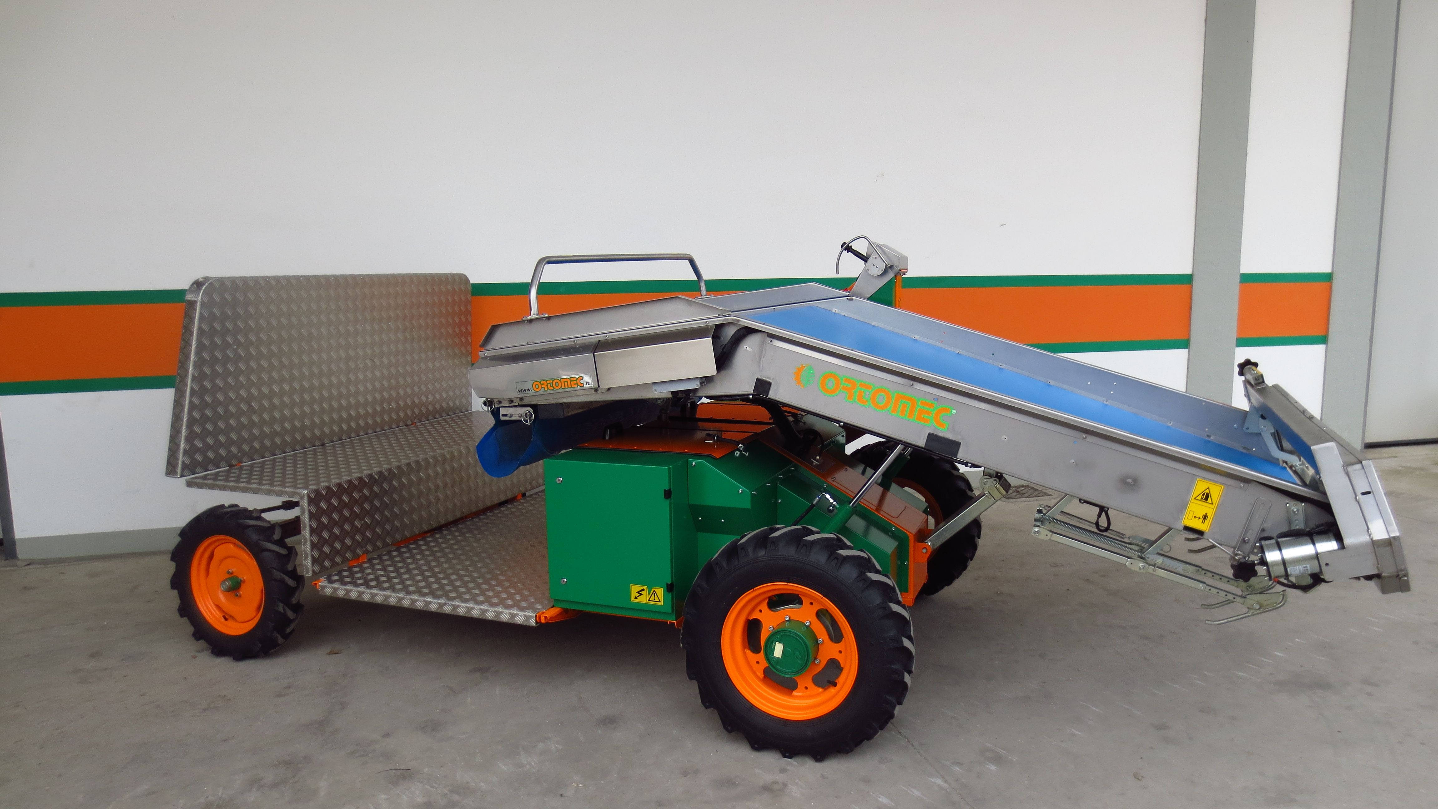 Récolteuse de légumes 8400 electro foglia - ortomec srl - largeur de la tête de récolte 130 à 180 cm_2