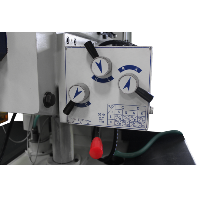 Fraiseuse conventionnelle ARROW - FT730G - Course X 730 mm - Table 1270x320 mm - Transmission SA40_2