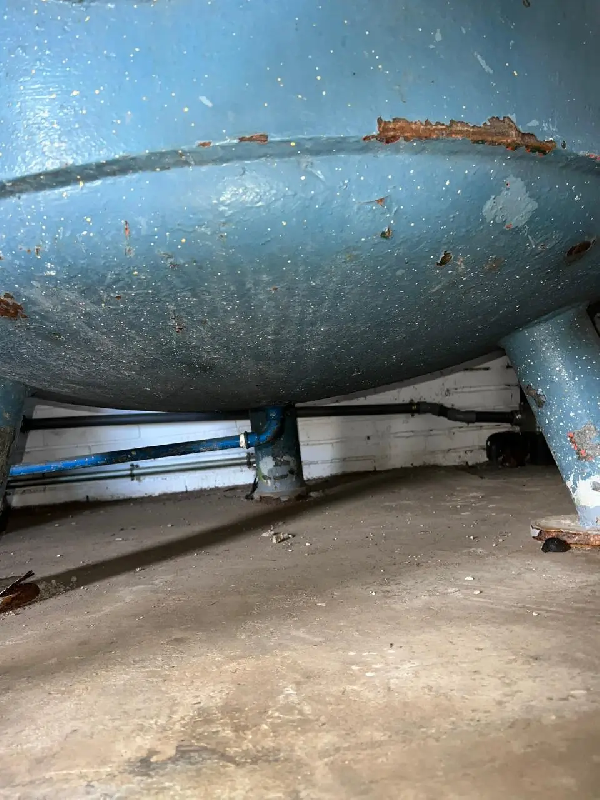 Cuve en fer 2300 litres - référence : c11959_2