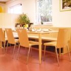 Euro V686 - Chaise empilable en métal et bois - Dossier en multiplis - Designer Jan Sabro_2