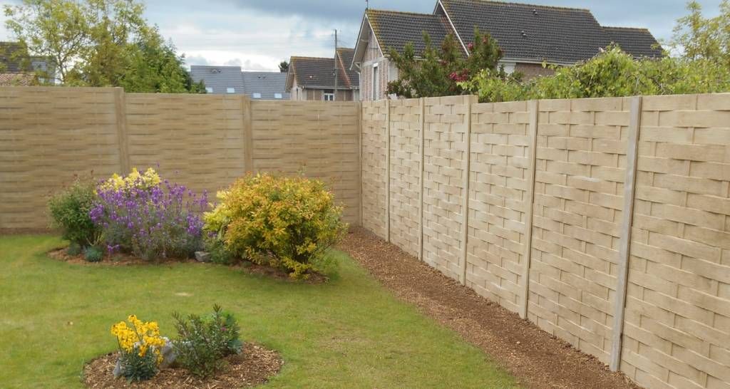 Panneaux décoratifs en béton imitation bois pour jardin ou extérieur