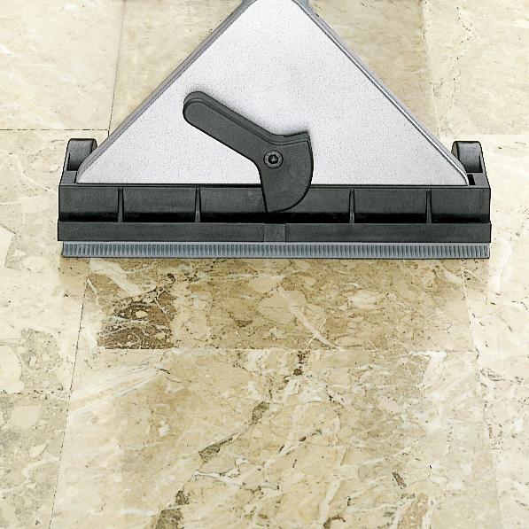 Machine d'injection-extraction compacte - SHARON BRUSH avec brosse tournante pour nettoyage moquette et carrelage_2