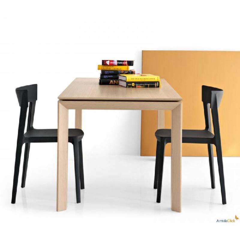 Chaise design Calligaris Skin en plastique moutarde - légère, empilable et écologique_2