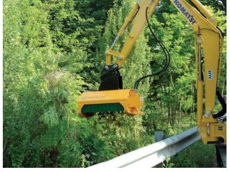 Epareuse pour minipelle 2,5 T équipé d'un moteur aluminium bidirectionnel - disponible en location_2