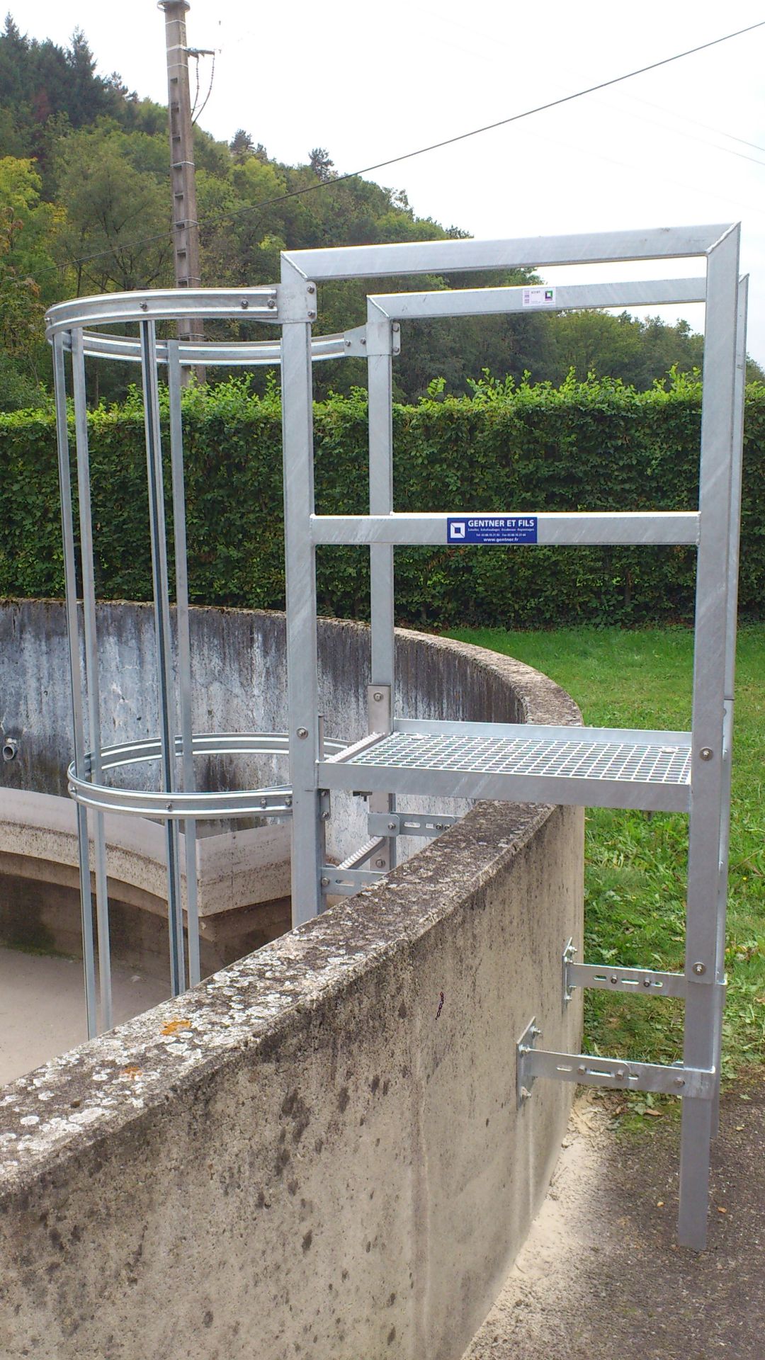 Échelle à crinoline standard ou sur mesure - aluminium brut, anodisé, acier galvanisé ou inox_2