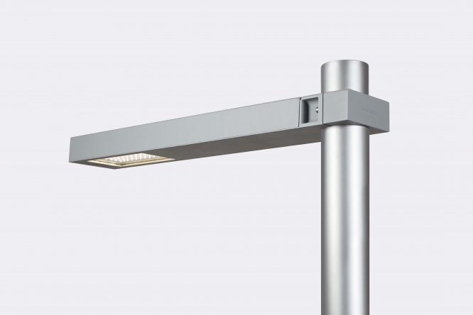 Lampadaire urbain Rama LED - 144 W - Acier galvanisé - Hauteur 9,2 m - Éclairage orienté vers la chaussée_0