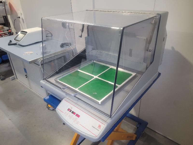 Incubateur réfrigéré OHAUS ISHD23CDG avec agitation orbitale_2