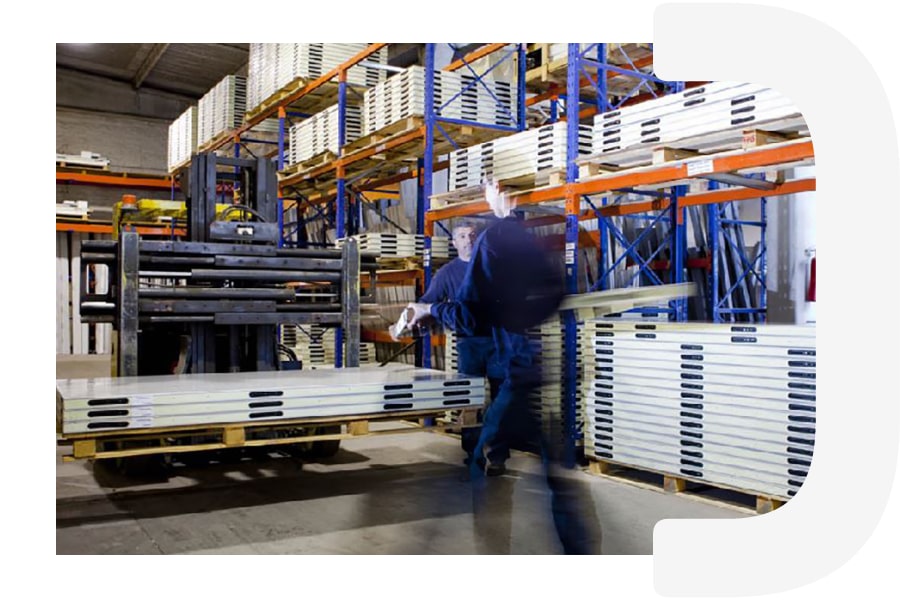 Chambre froide en kit, modulable et évolutive, composée d'une porte pivotante bombée et de couleur extérieure grise RAL 9006, conçue pour répondre à toute situation - MATRIX - COLDKIT PORTISO_2