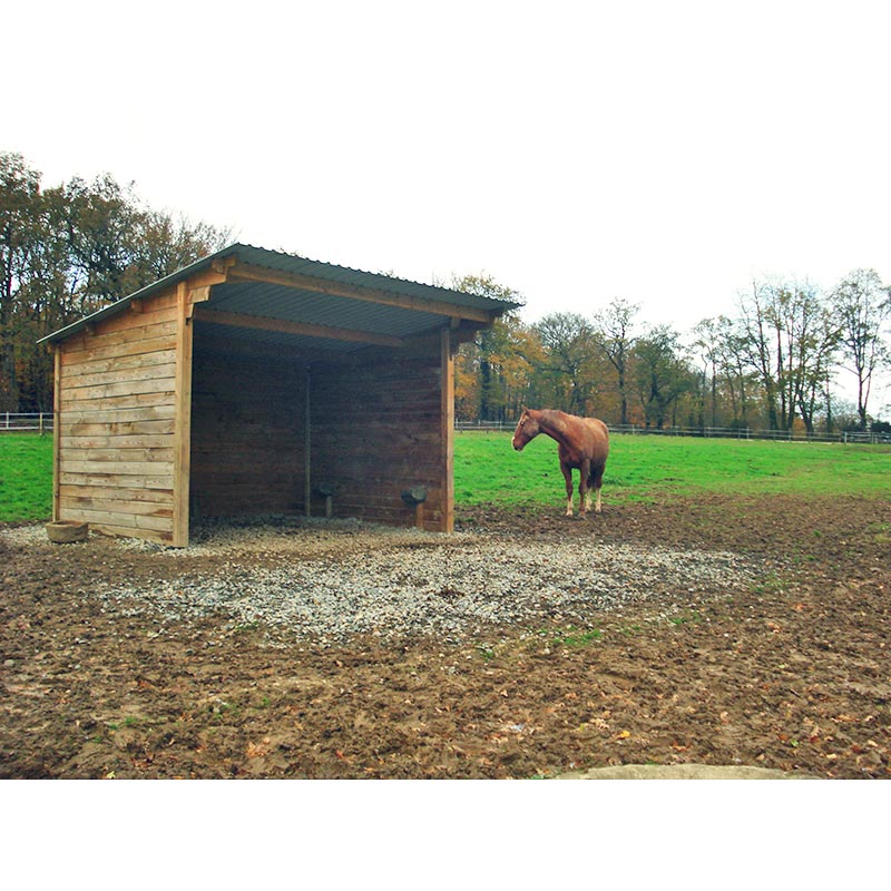 Abri de stockage / structure en bois / toiture en bacacier / bardage en bois / ancrage au sol avec platine_2
