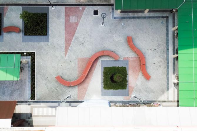 Banc en béton Ona - modulaire avec pièces droites, concaves et convexes_2