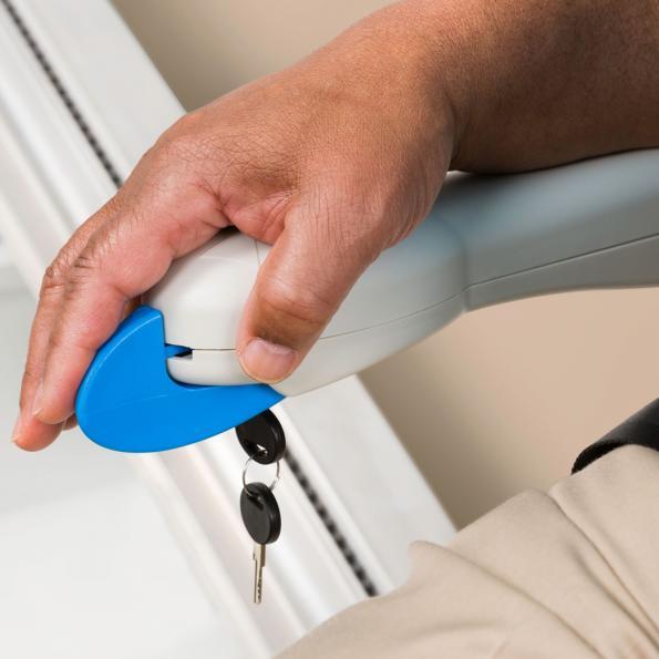 Monte-escalier Simplicity 900 - pour escaliers droits - manette directionnelle intégrée et vitesse progressive_2