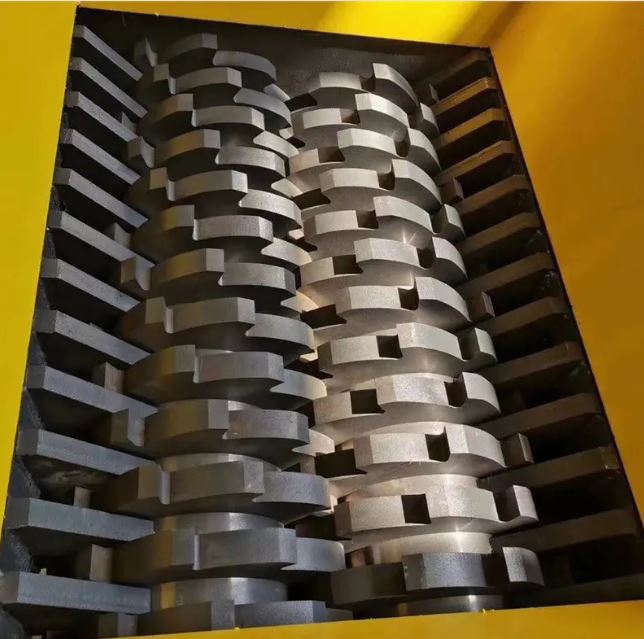 Broyeur industriel double arbre multi-matériaux 2x15KW - 3000 kg/h - MBR600_2