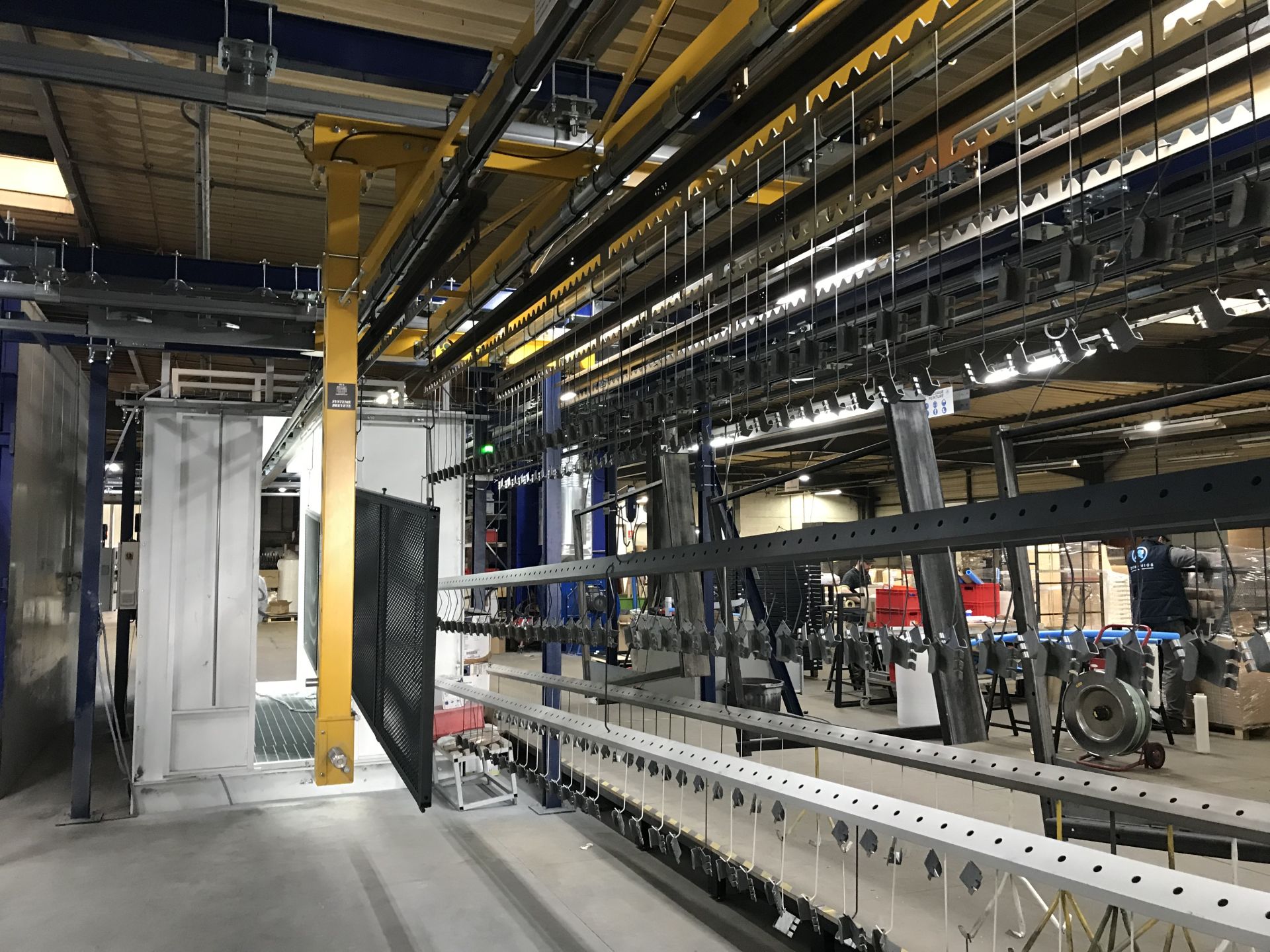 Poutre roulante et convoyeur pour le transfert  et le stockage de charges jusqu'à 1 tonne  - TELESTO_2