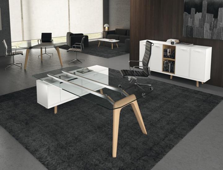 Bureau de direction RAIL avec une architecture prestigieuse - Ref : RS.2010.00_2