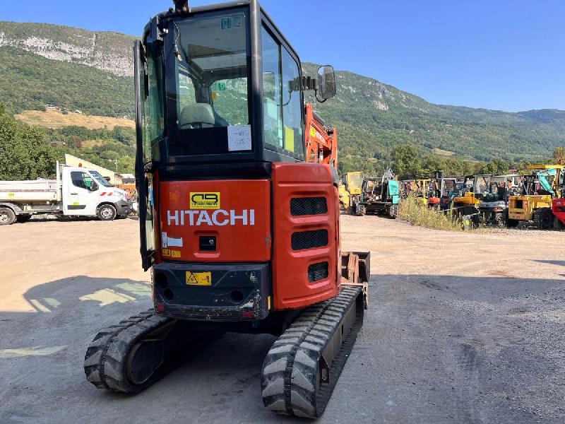 HITACHI zx26u-5a mini pelle 2,7t_2