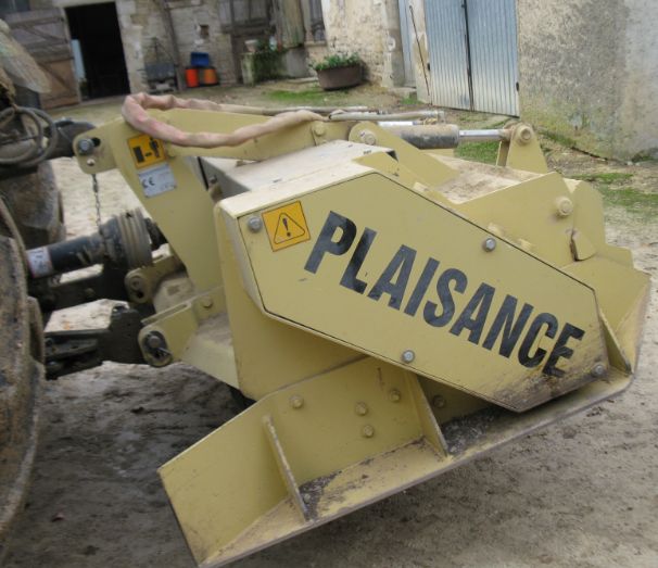 Bm 501 broyeur de pierres - plaisance equipements - 100 à 180 cv_2