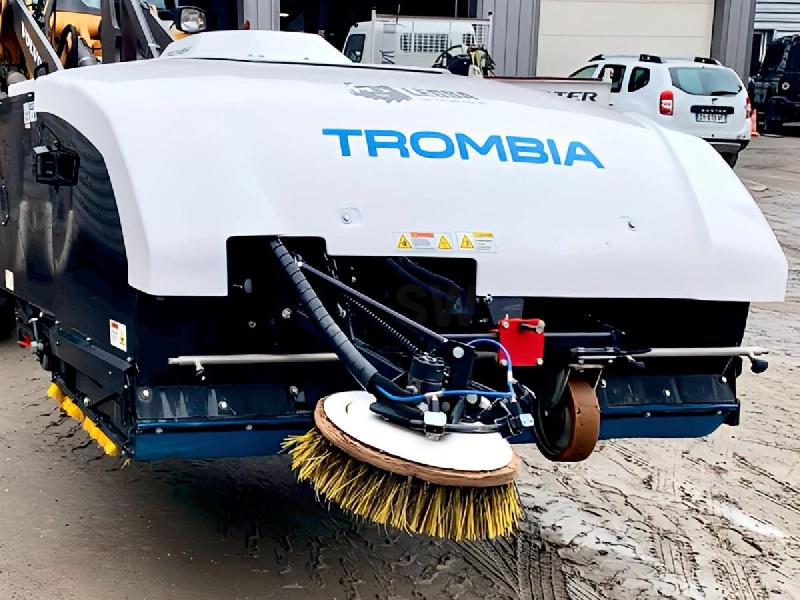 TROMBIA balayeuse 220_2