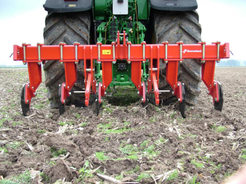 Décompacteur robuste Kverneland CLI avec 4 dents courbes