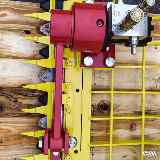 Godet pour couper roseaux et herbacés aquatiques