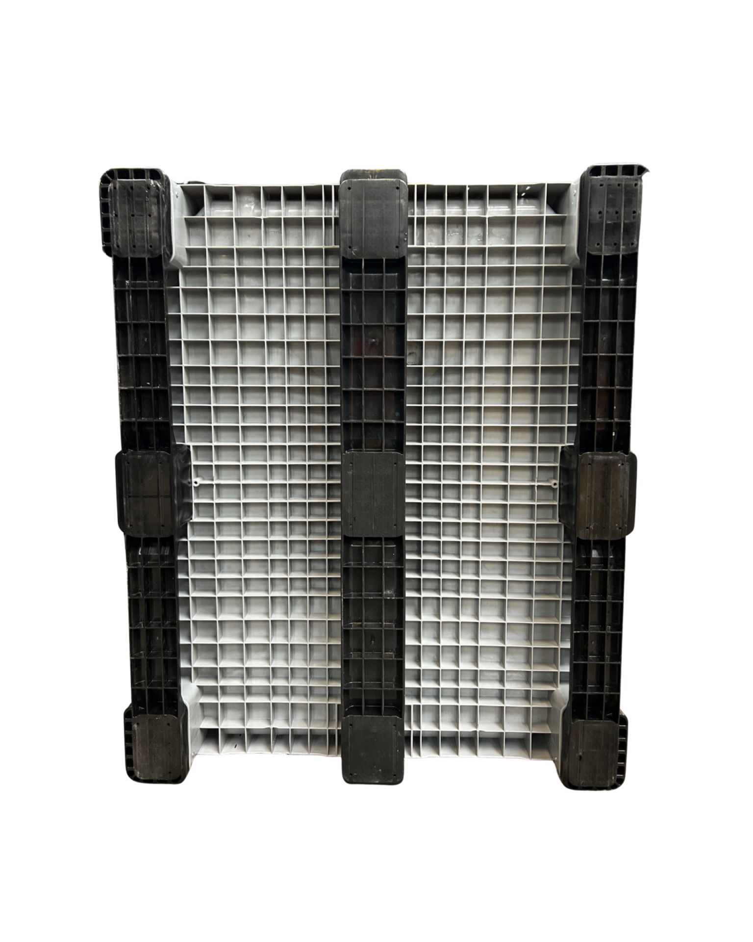 Caisse palette plastique 690 litres_2