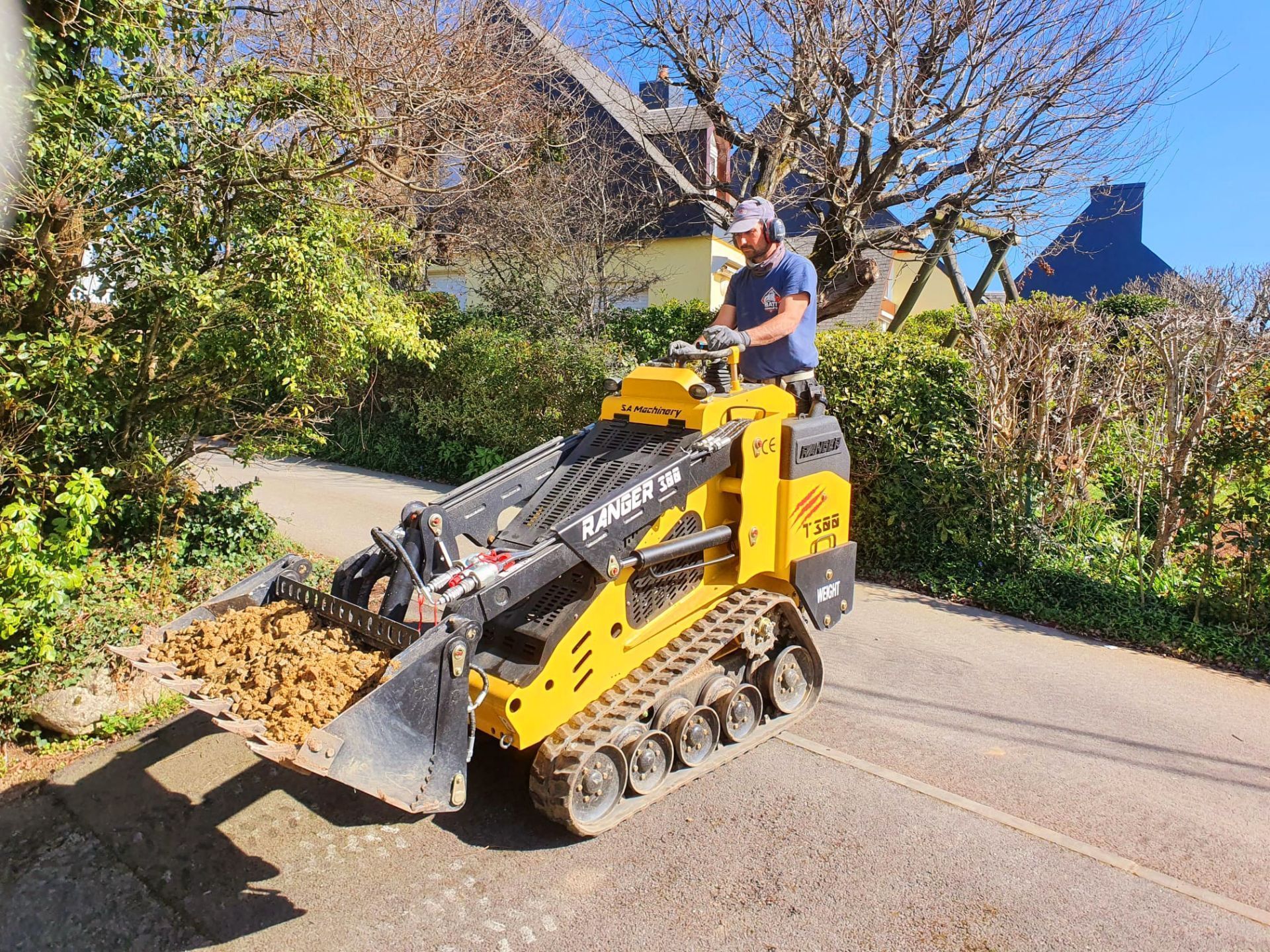 Machine compacte RANGER 300T idéale pour espaces restreints