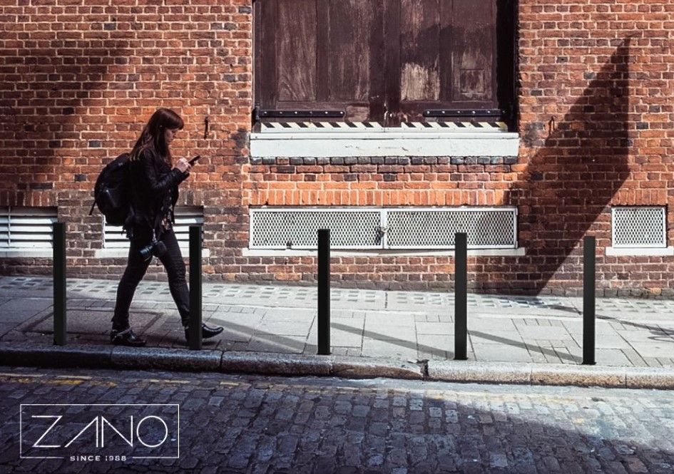 01.088.Sn - Potelets fixes Zano - Acier noir ou inoxydable - Hauteur 100 cm - Poids 6 kg_2