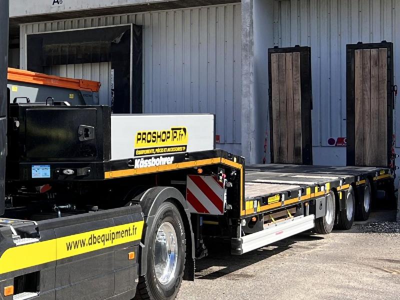 KASSBOHRER porte engins équipé d'un treuil électrique avec télécommande