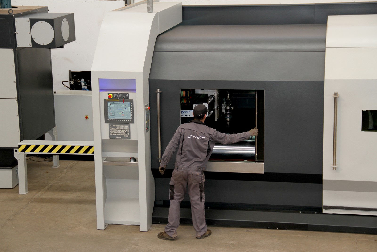 Découpe laser TECOI série FL Disk - Source laser TRUMPF TRUDISK - Puissance jusqu'à 8.000W - Modèles 1510, 1515, 3015, 6015_2