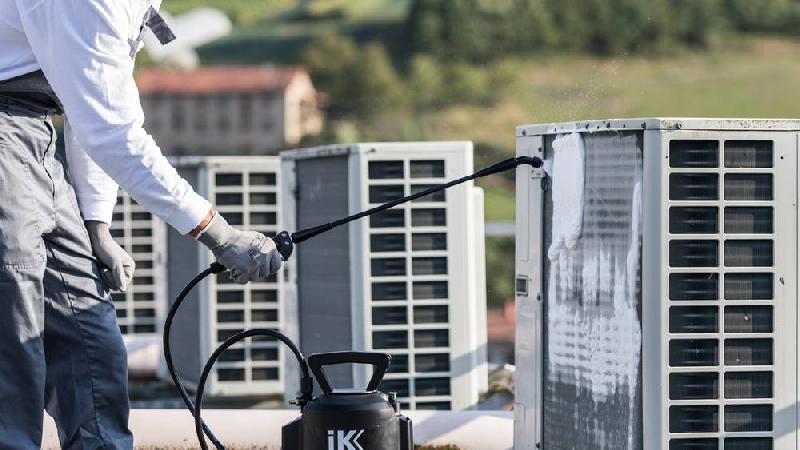 Pulvérisateur IK Foam Pro 12 - agents moussants pour nettoyage efficace_2