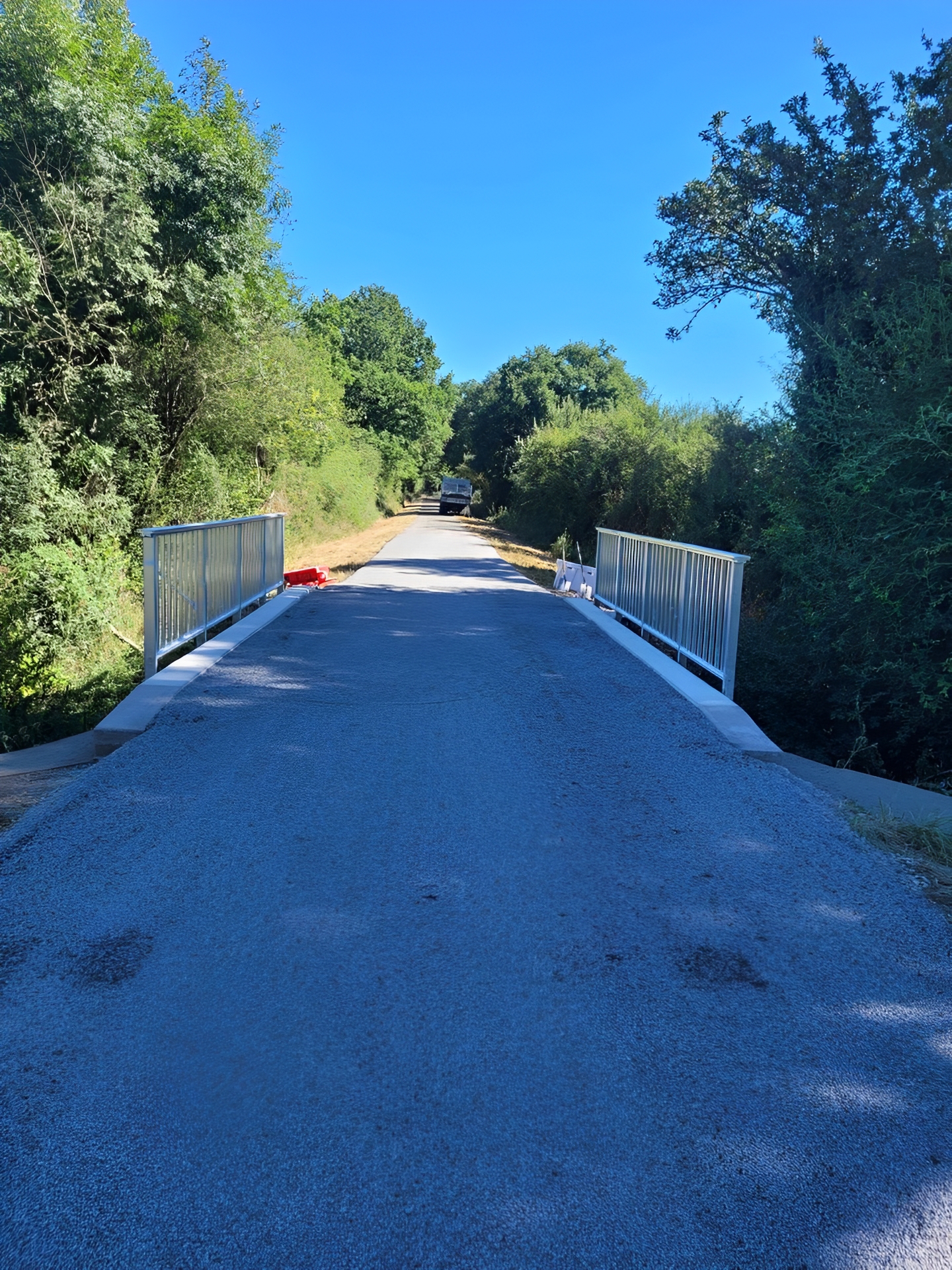 Élément en béton armé pour structures jusqu’à 9 mètres de longueur