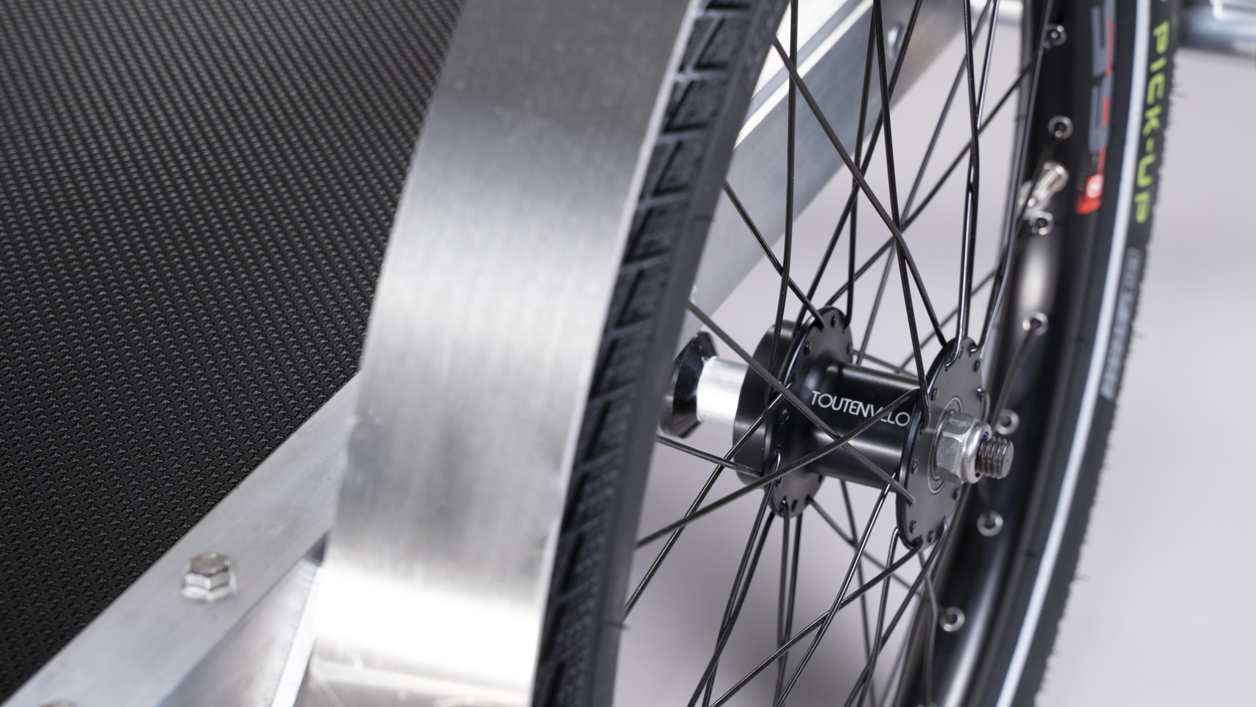 Plateforme aménageable pour vélo avec charge utile jusqu'à 300 kg