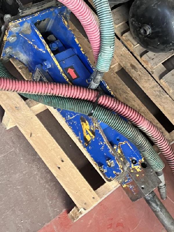 ARDEN AB0082 BRH Brise roche hydraulique - 1 à 3T_2