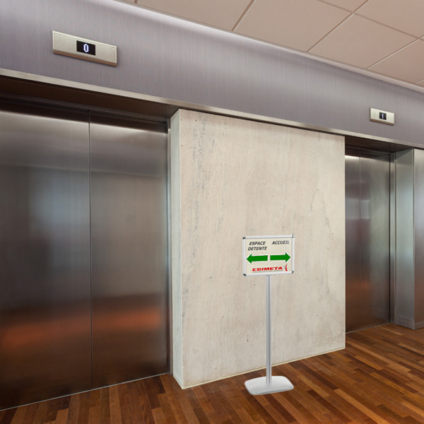 Porte-messages Cadro-Clic A4 double-faces - Pied H 158 cm - Réf : 214063 - Cadre alu anodisé avec plexiglass antireflets_2