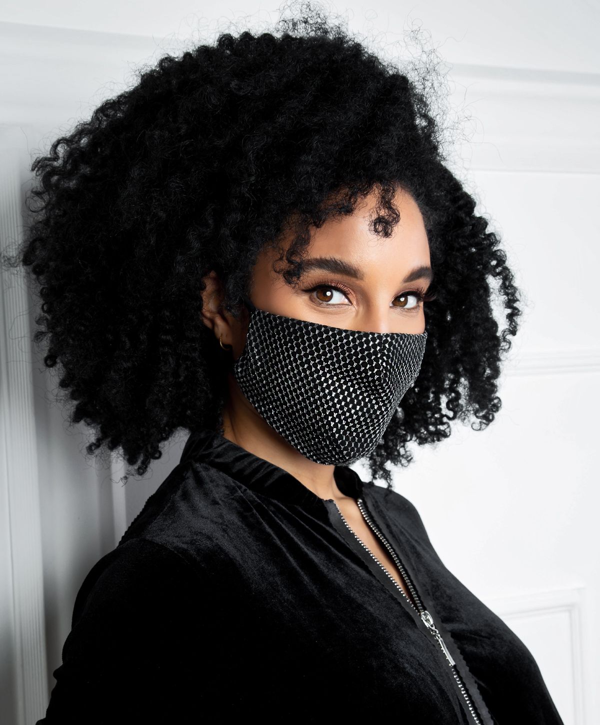 Masque barrière grand public - Star Dust - Modèle chic avec barrette nasale et motifs métalliques_2