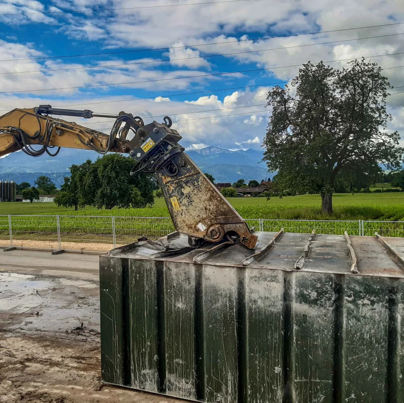 Cisaille à acier - mobile de prochaine génération - pour ferraille sur engins porteurs_2