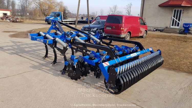 Déchaumeur à dents Landstal LST APB 300 - attelage porté arrière, largeur 3m, rouleaux et sécurité non-stop_2