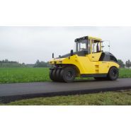 BW 24 RH Rouleau à pneumatiques - BOMAG - poids 8800 kg - Niveau d'émissions stage IIIa/TIER3_2