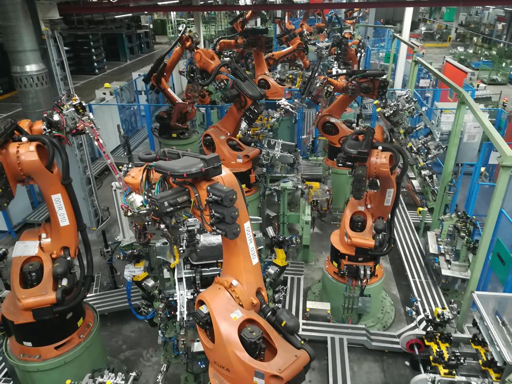 Biw - ligne d'assemblage - ingemat -  analyse et simulation robcad et de sertissage_2