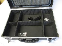 Valises Aluminium 900004N A3 - Dimensions intérieures 44x31 cm - 3 kg - Délai d'expédition 1 à 3 jours_2