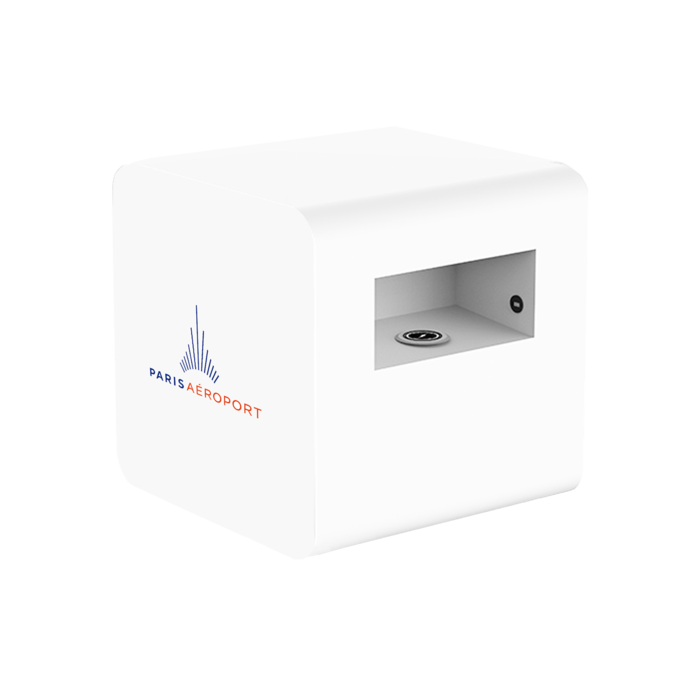 Banc connecté The Cube - assise et table basse avec chargeur à induction et ports USB_3