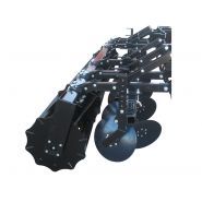 Déchaumeur Solano avec châssis robuste en tube d'acier 100x100x8 mm