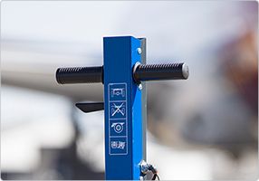 25-2AP - Cric hydropneumatique pour industrie aéronautique - AC Hydraulic - Capacité : 25T_2