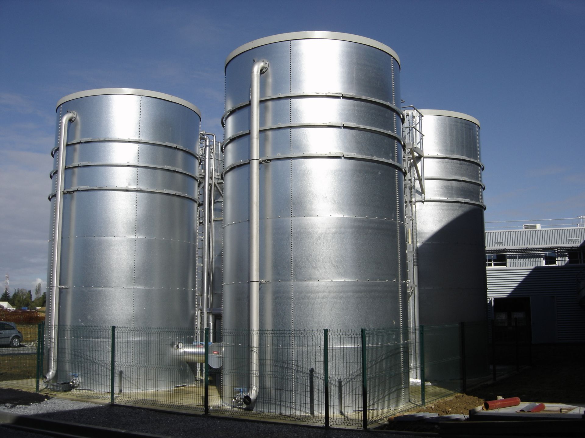 Réservoir incendie risques spéciaux_2